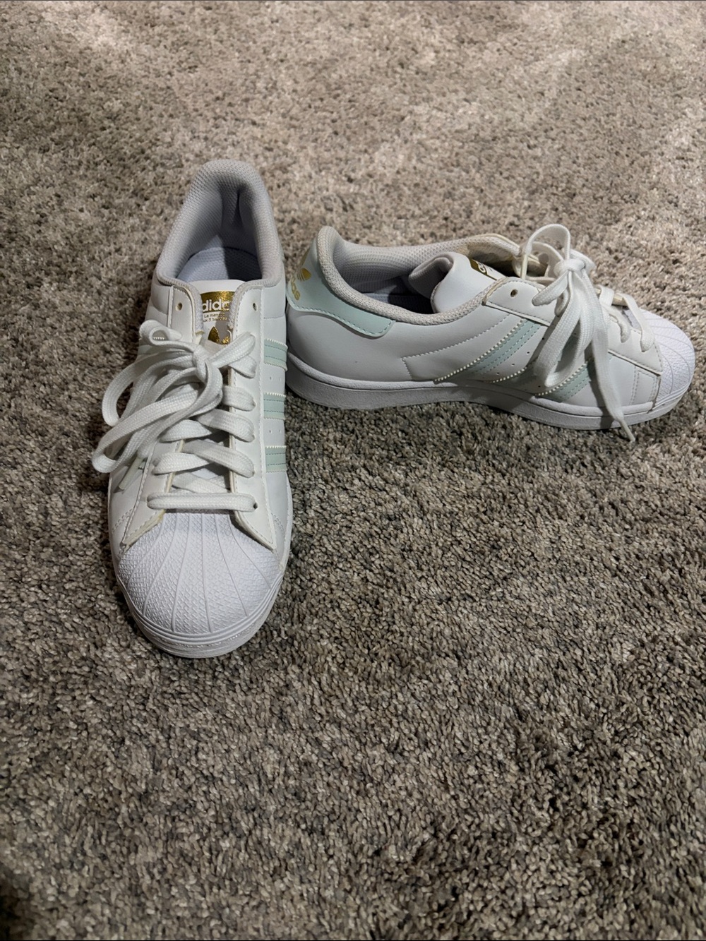 adidas Women’s White Sneakers with Mint Accent and Gold Logo